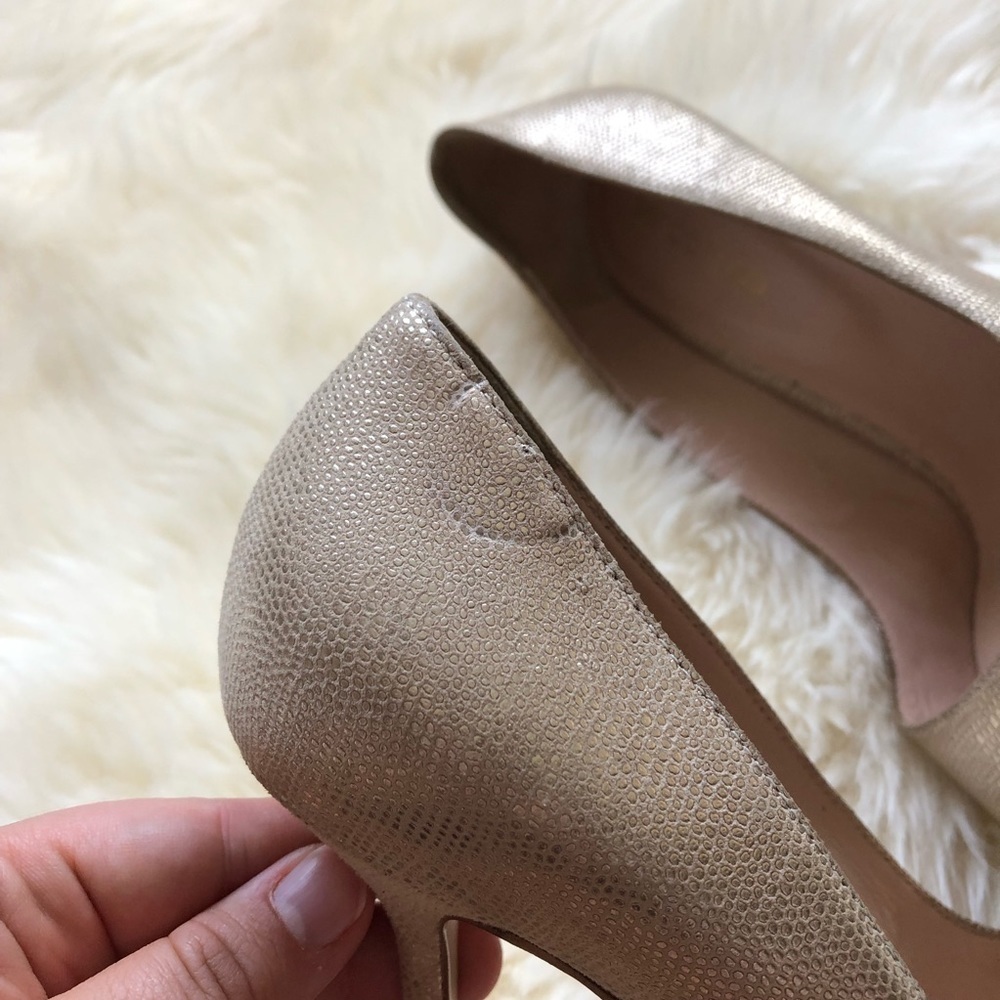 Sergio Rossi Gold Embossed Pointed Toe Pump 38 - Picture 8 of 8